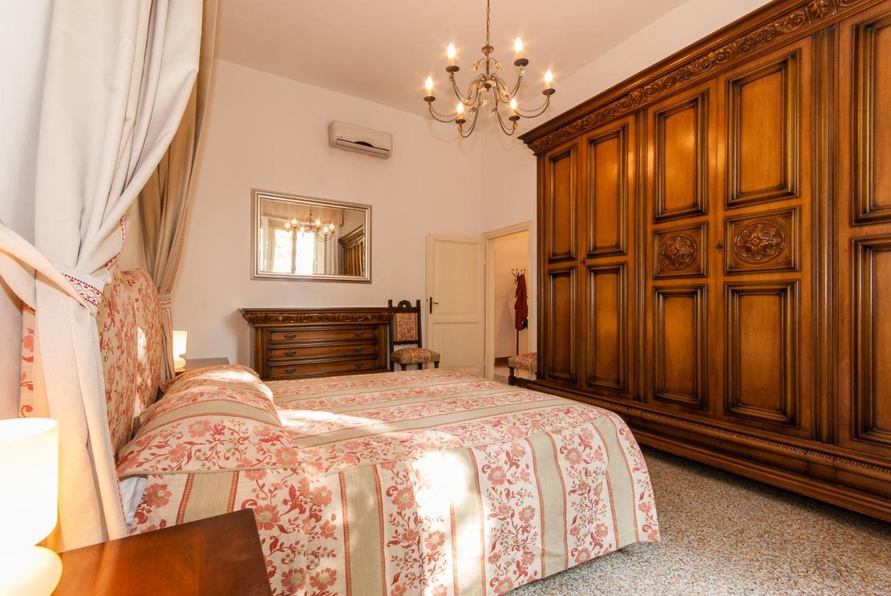 Oltrarno Apartments Florenz Exterior foto